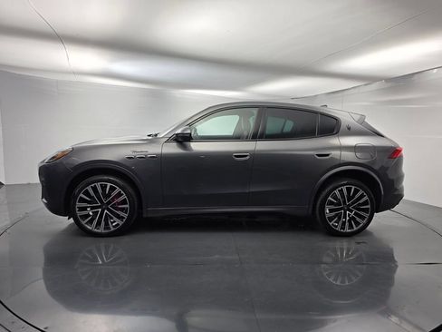 Used 2023 Maserati Grecale Modena AWD/4WD image 7