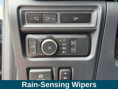 Used 2023 Ford F150 Lariat w/ Equipment Group 502A High image 18