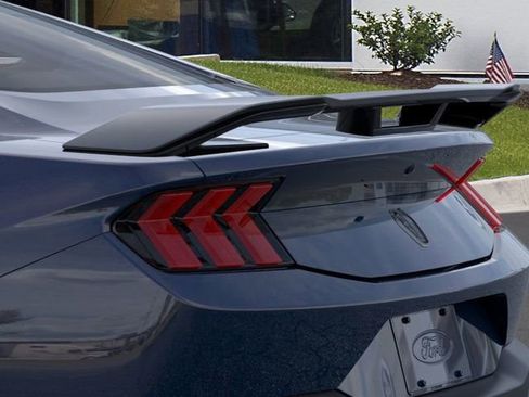 New 2025 Ford Mustang Dark Horse image 22