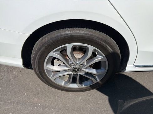 Used 2017 Mercedes-Benz C 300 4MATIC Sedan image 26