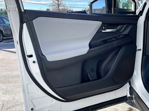 New 2026 Subaru Solterra Premium image 10