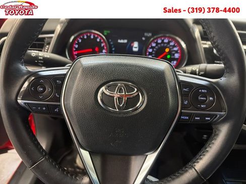 Certified 2019 Toyota Camry XSE image 16