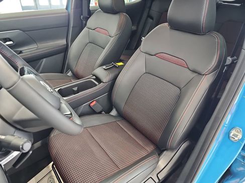 New 2026 Nissan Kicks SR image 18