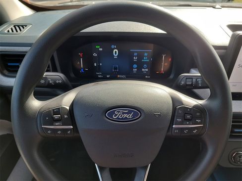 New 2025 Ford Maverick XLT image 25