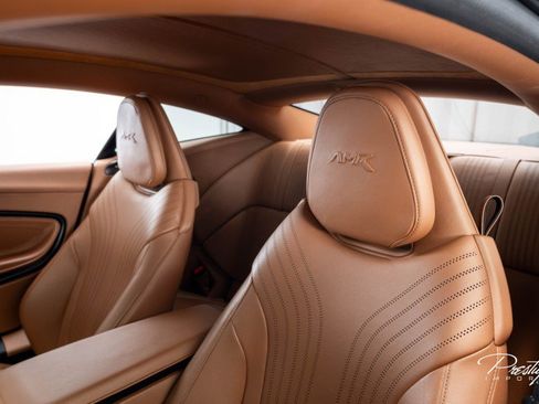 Used 2020 Aston Martin DB11 AMR image 30
