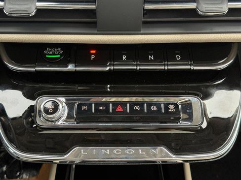 New 2026 Lincoln Corsair Premiere image 13