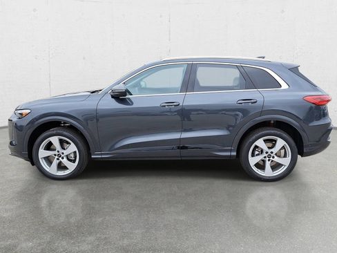 New 2026 Audi Q5 Premium Plus AWD/4WD image 8