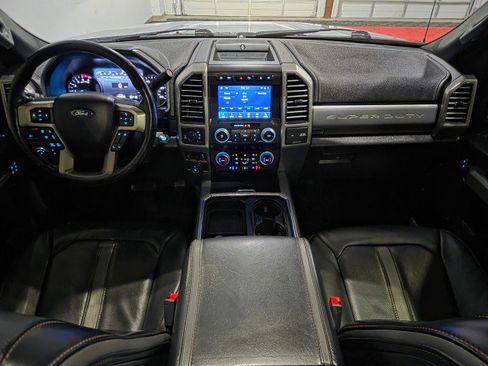 Used 2020 Ford F350 Platinum w/ FX4 Off-Road Package image 7