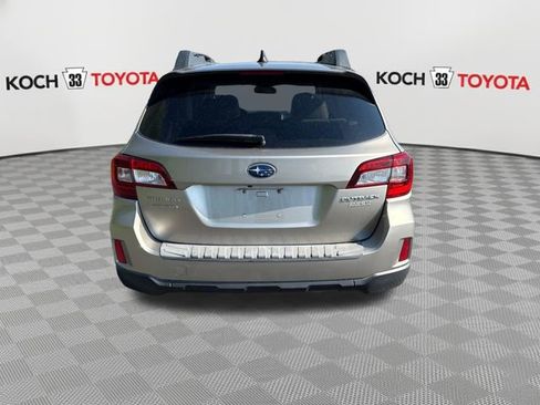 Used 2017 Subaru Outback 2.5i Premium AWD/4WD image 7