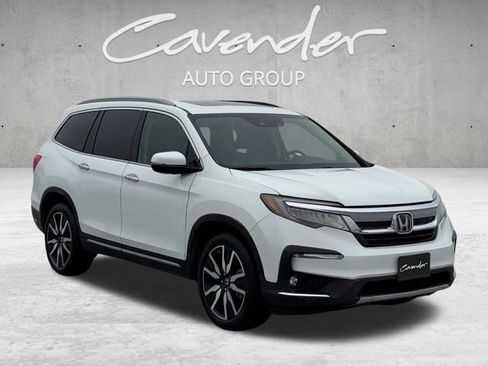 Used 2022 Honda Pilot Touring image 2