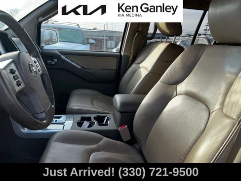 Used 2012 Nissan Pathfinder Silver image 11