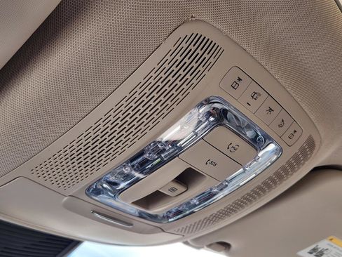 Used 2021 Mercedes-Benz GLS 450 4MATIC image 25