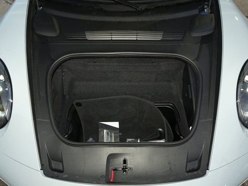 Used 2024 Porsche 911 Carrera GTS image 32