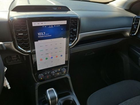 Used 2024 Ford Ranger XLT image 13