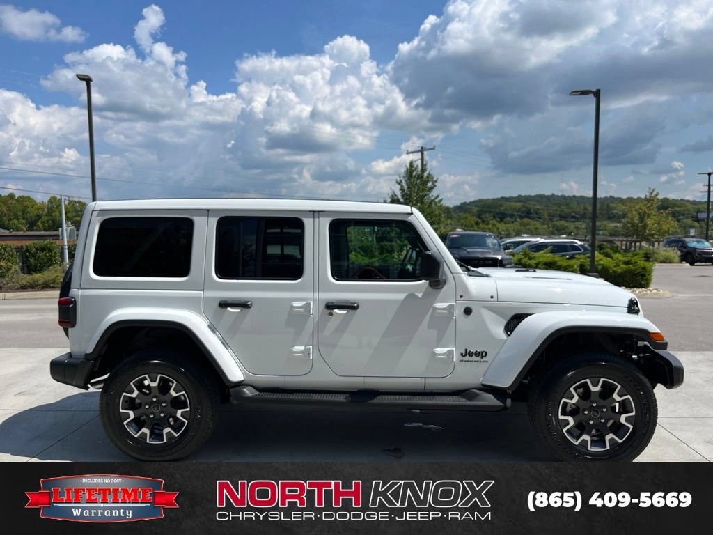 New 2027 Jeep Wrangler Unlimited Sahara AWD/4WD image 21
