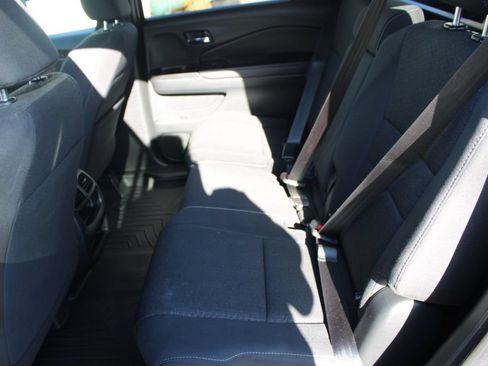 Used 2021 Honda Passport Sport image 14