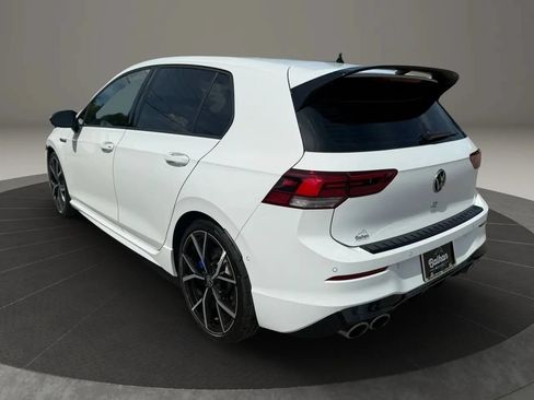 Used 2024 Volkswagen Golf R AWD/4WD image 9