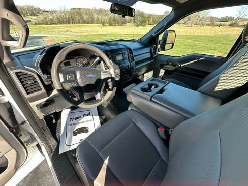 Used 2017 Ford F350 XL w/ XL Value Package image 6