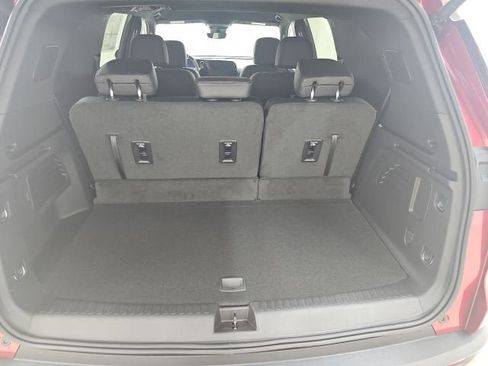 New 2026 Chevrolet Traverse LT w/ Enhanced Driving Package image 16