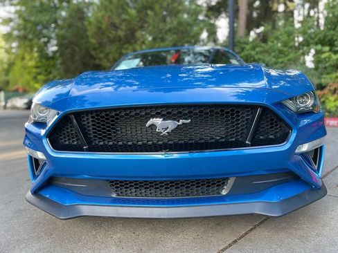 Used 2019 Ford Mustang GT Premium w/ GT Performance Package RWD image 8