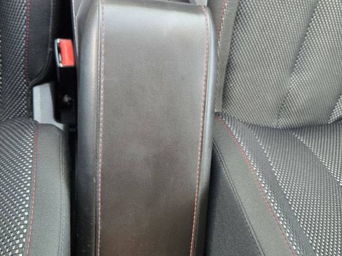 Used 2015 Chevrolet Equinox LT w/ Driver Convenience Package FWD image 23
