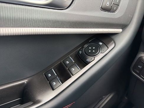 New 2026 Ford Explorer ST-Line image 27