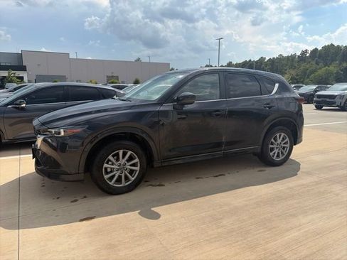 Used 2025 MAZDA CX-5 AWD 2.5 S w/ Preferred Package image 1