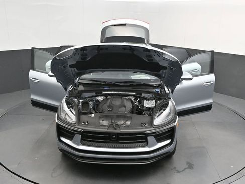 New 2026 Porsche Macan AWD/4WD image 47