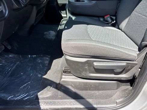 New 2026 RAM 2500 Tradesman AWD/4WD image 7