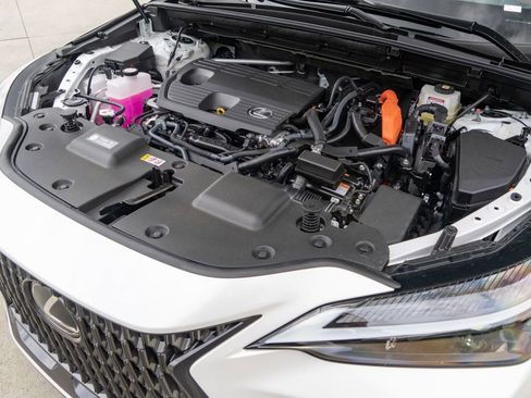 New 2026 Lexus NX 350h AWD w/ Premium Package image 4