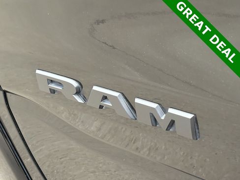 Used 2022 RAM 1500 Laramie image 11