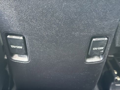 Used 2016 Toyota 4Runner SR5 Premium image 18