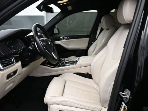 Used 2019 BMW X5 xDrive40i w/ Convenience Package AWD/4WD image 6