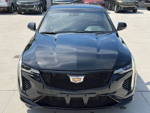 Used 2023 Cadillac CT4 V AWD/4WD image 10