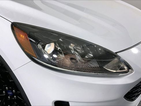 Used 2020 Ford Escape SE Sport AWD/4WD image 39