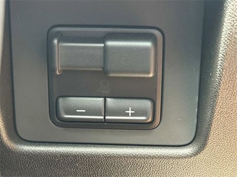 New 2025 Chevrolet Colorado Z71 w/ Midnight Edition image 30