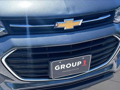 Used 2020 Chevrolet Trax LS w/ Tint and Cruise Package FWD image 29
