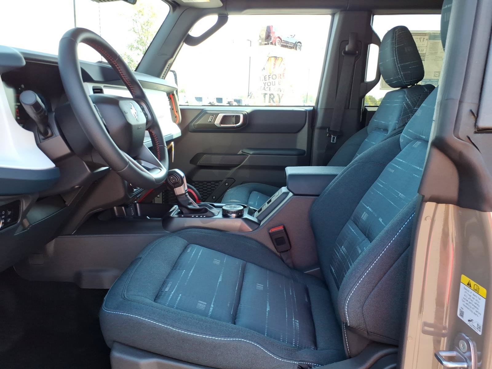 New 2026 Ford Bronco Heritage Edition AWD/4WD image 10