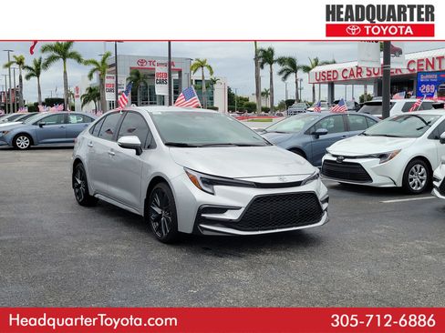 Used 2026 Toyota Corolla SE FWD image 1