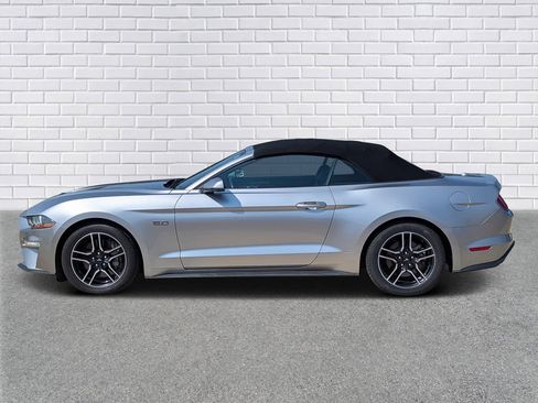 Used 2020 Ford Mustang GT Premium RWD image 2