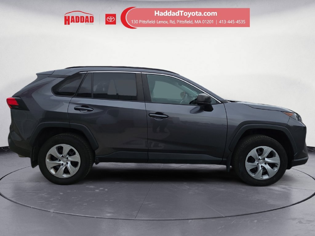 Used 2021 Toyota RAV4 LE AWD/4WD image 7