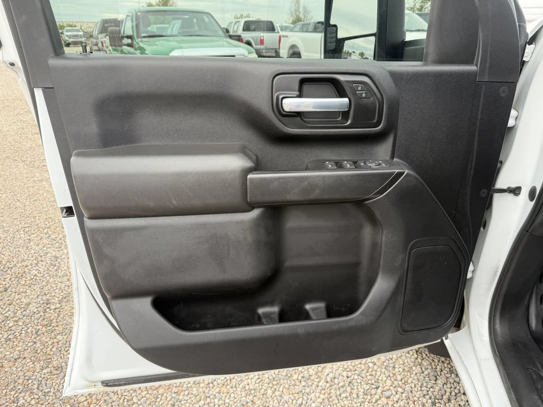 Used 2021 Chevrolet Silverado 2500 W/T w/ WT Convenience Package AWD/4WD image 29
