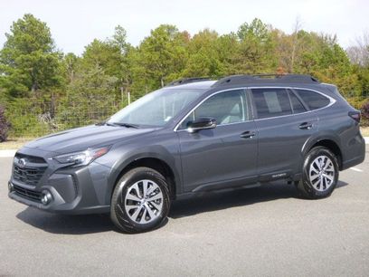 Used 2025 Subaru Outback Premium w/ Popular Package #1