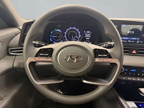 Used 2023 Hyundai Elantra Blue w/ Cargo Package FWD image 13