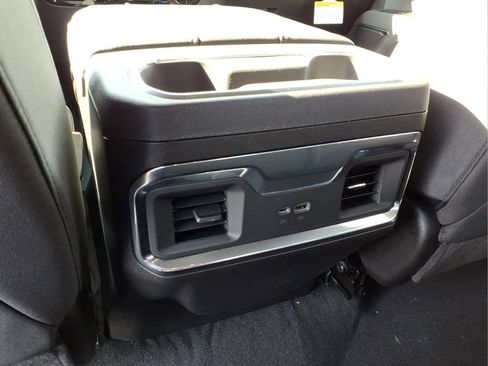 New 2026 GMC Sierra 1500 Elevation AWD/4WD image 8