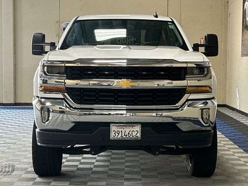 Used 2017 Chevrolet Silverado 1500 LT w/ All Star Edition image 9