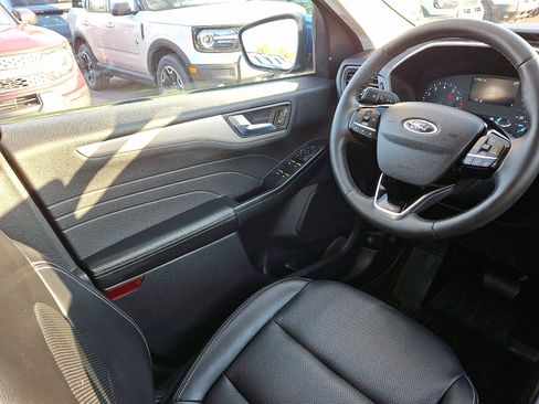 Certified 2022 Ford Escape SEL image 14