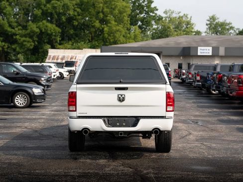 Used 2017 RAM 1500 Express AWD/4WD image 8