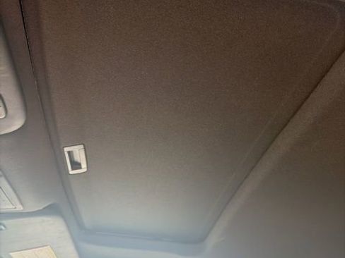 Used 2015 Ford F250 Lariat w/ Lariat Ultimate Package image 17