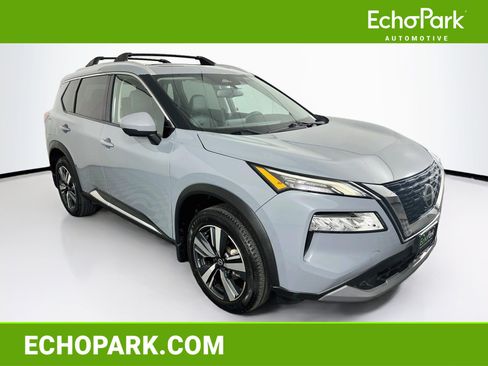 Used 2021 Nissan Rogue SL AWD/4WD image 1